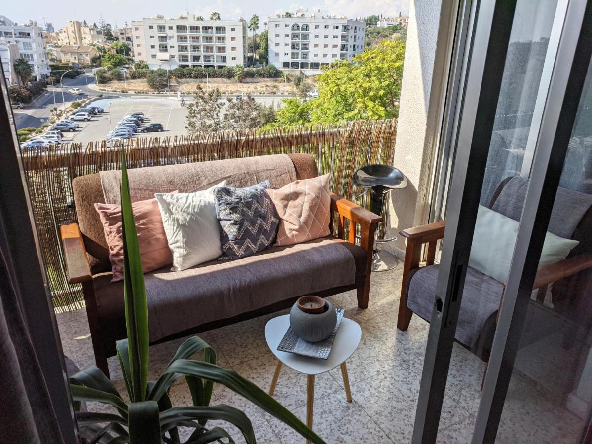 Fantastic 1 Bed Apartment By The Sea Opposite 4 Seasons リマソール エクステリア 写真