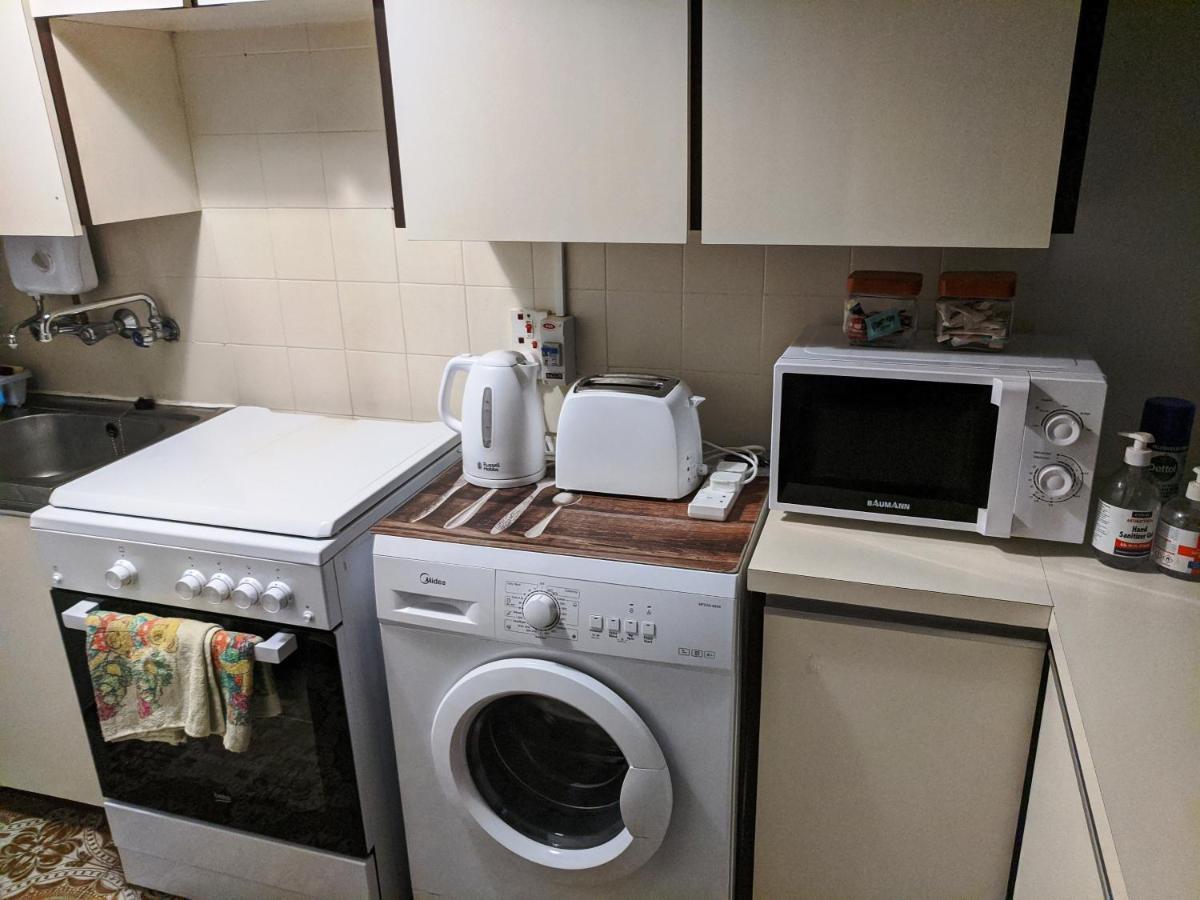 Fantastic 1 Bed Apartment By The Sea Opposite 4 Seasons リマソール エクステリア 写真