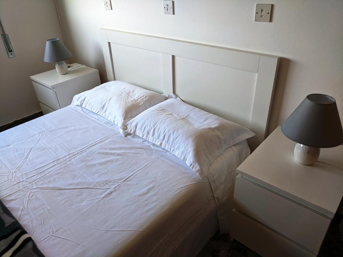 Fantastic 1 Bed Apartment By The Sea Opposite 4 Seasons リマソール エクステリア 写真