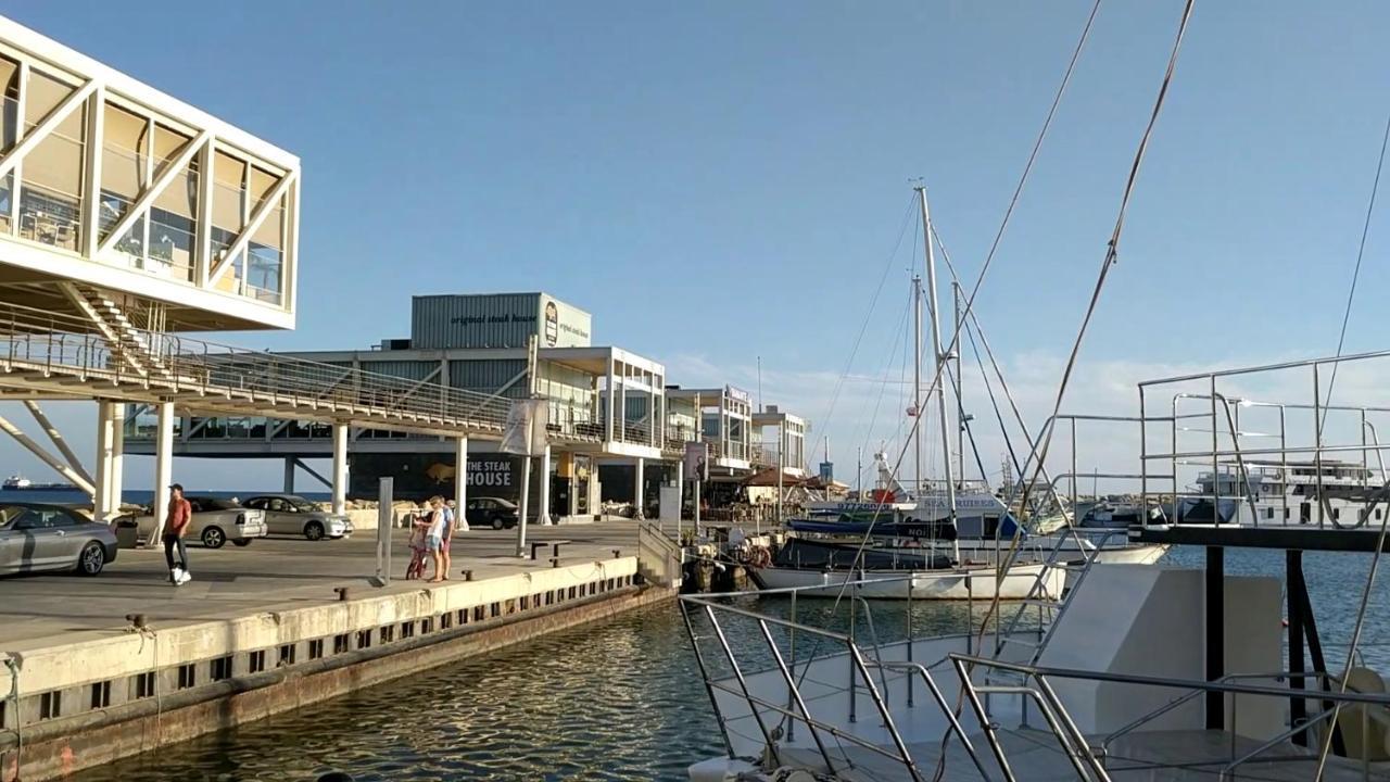 Fantastic 1 Bed Apartment By The Sea Opposite 4 Seasons リマソール エクステリア 写真