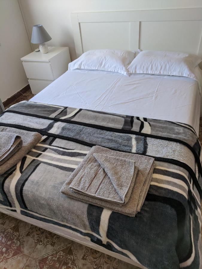 Fantastic 1 Bed Apartment By The Sea Opposite 4 Seasons リマソール エクステリア 写真