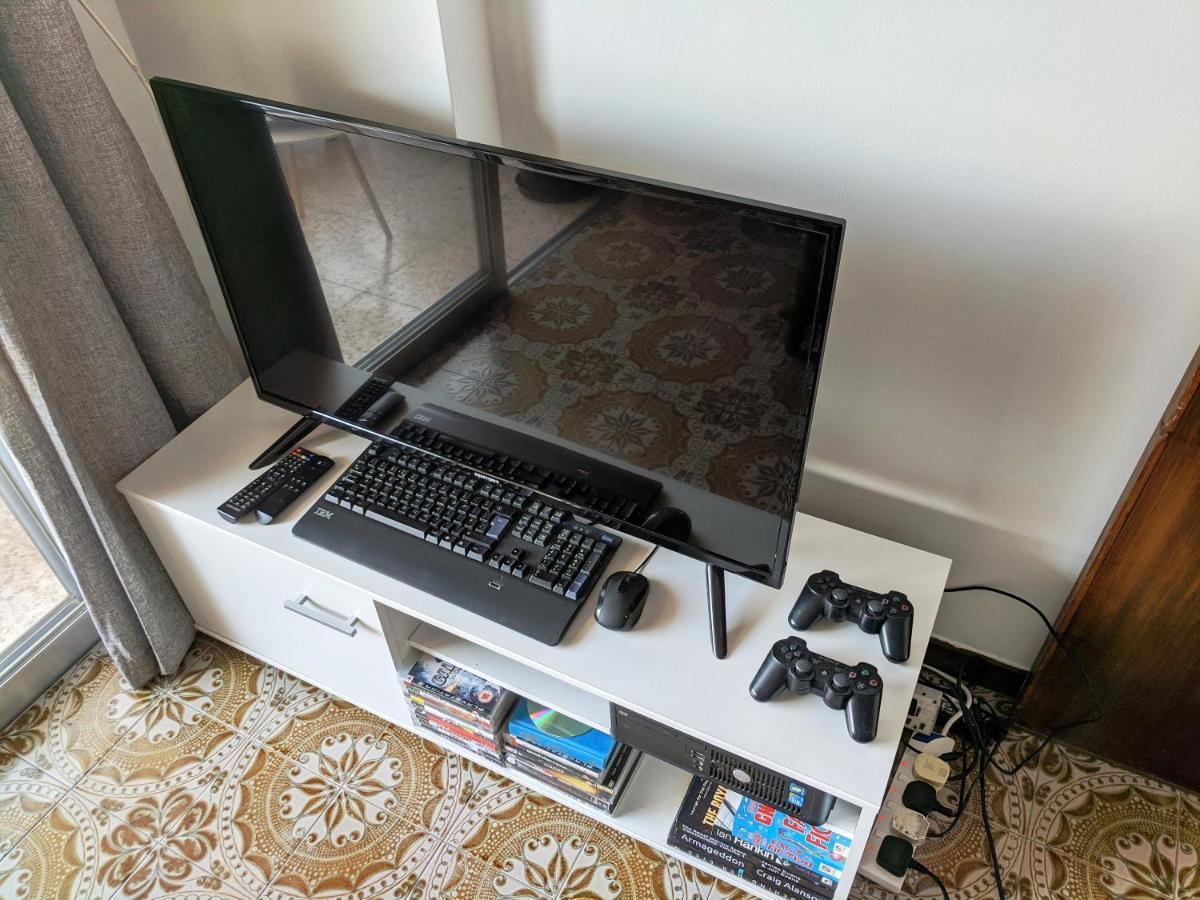 Fantastic 1 Bed Apartment By The Sea Opposite 4 Seasons リマソール エクステリア 写真